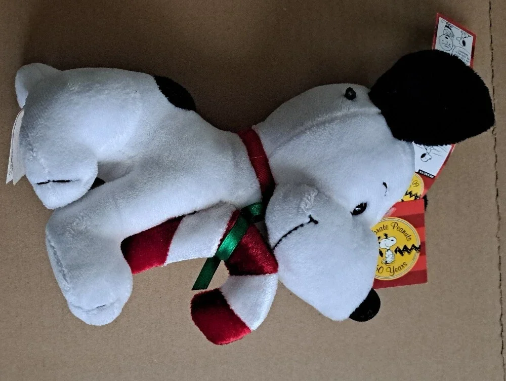 Vintage Peanuts Dundee Style Plush Toy with Red Collar - 1950's Theme